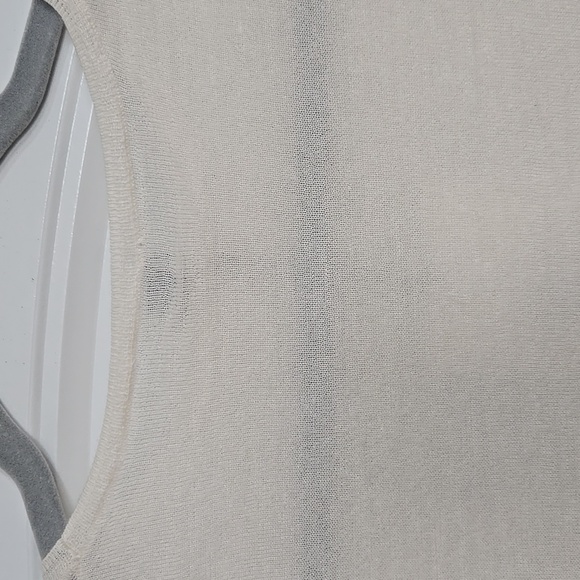 Toteme Thin 100% Cashmere T-Shirt in Bone Sz XS NWT - Picture 11 of 11